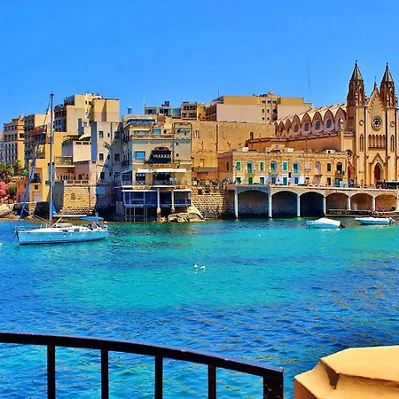 Luxury Apartment, Prime Location In St Julians